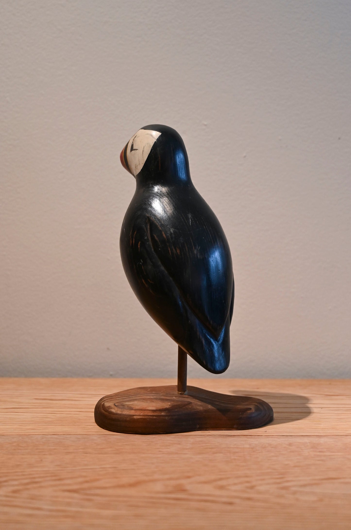 Vintage wood carved Puffin