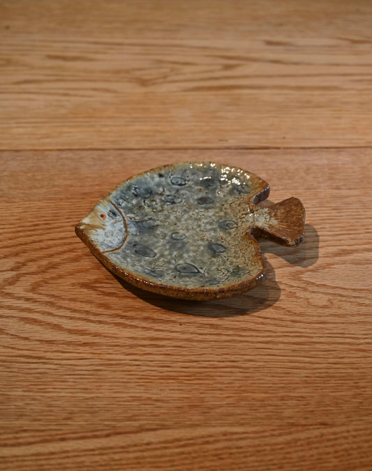 Vintage ceramic fish plate